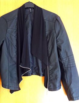 Jacke mit Ziernähten; Gr.:46 - Flintsbach (Inn)