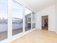 Top renovierte 3-Zimmer-Dachgeschosswohnung mit Terrasse! Sofort bezugsfrei! Ruhige Lage! - Berlin