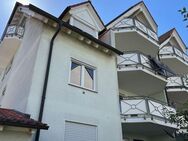 Gemütliche 2 - Zimmer-DG-Wohnung mit 2 Balkonen und PKW-Stellplatz - Endingen (Kaiserstuhl)