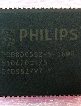 Philips Single-Chip 8-bit Microcontroller / Mikrocontroller - PCB80C552-5-16WP - 68 pin - 510420=1/5 - Biebesheim (Rhein)