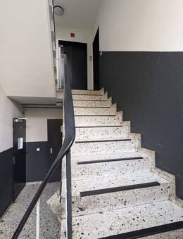 3 RW mit Südbalkon / komplett renoviert - Gelsenkirchen