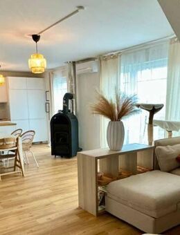 Wunderschöne Maisonette-Wohnung am Mittellandkanal in Sehnde - PROVISIONSFREI! - Sehnde