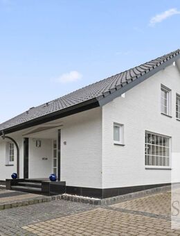 ***STEGEHUIS GMBH*** Modernes Einfamilienhaus mit Pool, Miele-Küche - ruhige Lage im Zentrum von Gronau *RESERVIERT* - Gronau (Westfalen)