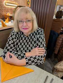 Dame mit Herz, Hirn und Humor sucht......... - Düsseldorf