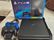 Sony Playstation 4 Pro 1TB inkl. 2 Controller - Rüdersdorf (Berlin)