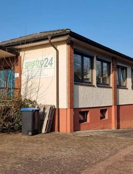 "Vielseitig nutzbare Gewerbeimmobilie in Delmenhorst - Büro, Praxis, Lager oder Umbau zum Haus" - Delmenhorst