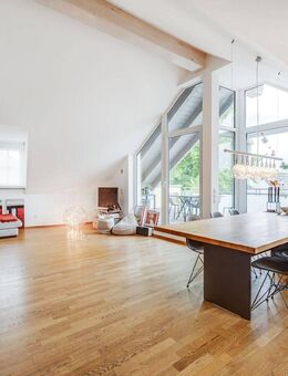 AIGNER - Urbaner Komfort trifft elegante Ruhe - großzügige Dachgeschosswohnung in Hartmannshofen - München
