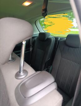 Opel Zafira Tourer 7 Sitzer - BJ 2016 - Dinkelscherben