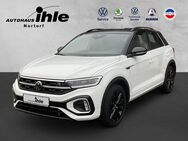 VW T-Roc, 2.0 TSI R-Line BeatsAudio, Jahr 2023 - Nortorf (Landkreis Rendsburg-Eckernförde)