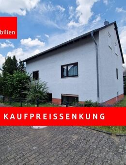 Zweifamilienhaus in zentraler und ruhiger Lage - Rodenbach (Hessen)