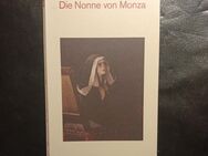 Die Nonne von Monza. Manzoni, Alessandro und Heinz Riedt (Taschenbuch) - Essen