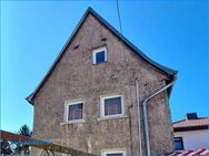 Ehemaliger Bauernhof mit Wohnhaus und Scheune in der Kaiserpfalz OT Bucha - Kaiserpfalz