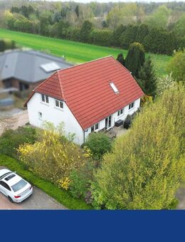 Großzügiges Ein- oder Zweifamilienhaus in bevorzugter Feldrandlage! - Rehburg-Loccum
