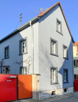 Charmantes Einfamilienhaus mit ausbaufähiger Scheune und Innenhof - Bad Dürkheim