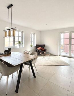 Neuwertige 3-Zimmer Wohnung mit hochwertiger Einbauküche und Balkon - Lohne (Oldenburg)