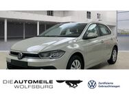 VW Polo, 1.0 TSI 6 VI Life, Jahr 2023 - Wolfsburg