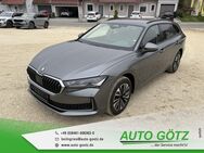 Skoda Superb, Combi Selection Hybrid Vorb VZE Digi BlindSpot vo hi LichtAssist SpurAssist Connect 4xEFH Armlehne Metallic, Jahr 2022 - Beilngries