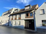 Individuelles Wohnhaus mit Innenhof und kleinem Gartenbereich in beliebter Lage von Graurheindorf - Bonn