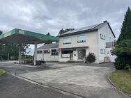 Ehemalige Tankstelle samt Wohnhaus und geräumiger Werkstatt - Talling