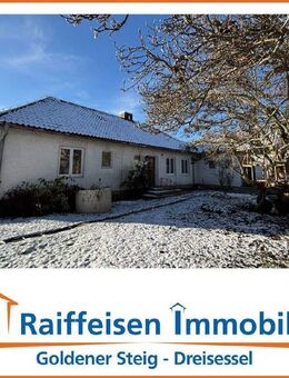 Großzügiger Bungalow im Markt Perlesreut - Perlesreut