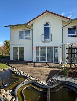 Freihstehendes Einfamilienhaus auf sonnigem Grundstück mit Garage und Carport - Emmingen-Liptingen