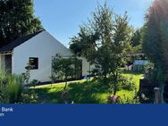 Vennikel 1-2-Fam.Haus mit Wintergarten und Garage - Moers