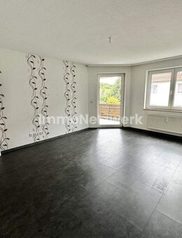 Großzügige, helle Wohnung mit durchdachtem Grundriss in ruhiger Lage mit Südwestbalkon, großes Bad - Rosdorf (Niedersachsen)