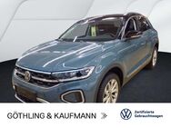 VW T-Roc, 1.5 TSI Style, Jahr 2024 - Eschborn