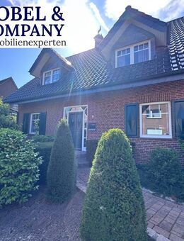 Exklusives Traumhaus mit großzügigem Wohnraum, Schwimmteich & Gartenparadies - Rhede