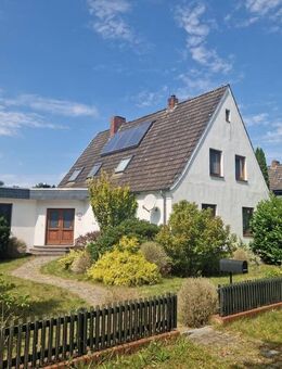 Traumhaus! Ein-bis Zweifamilienhaus in bester Wohnlage mit Garten in 28816 Stuhr/Fahrenhorst!!! - Stuhr