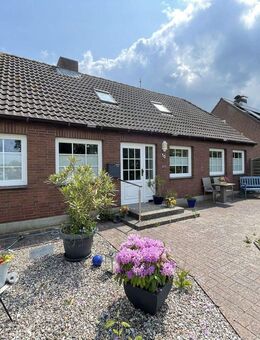 Kleines Juwel im Grünen sucht neuen Besitzer - Landhaus mit Garten und vielseitigen Gestaltungsmöglichkeiten - Fehmarn
