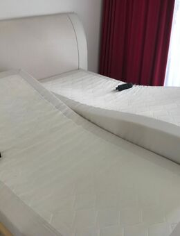 Sehr gut erhaltene Schlafzimmermöbel - Dessau-Roßlau