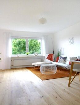 Erstbezug nach Sanierung: 3-Zimmer-Wohnung mit Balkon, Einzelgarage und Energieklasse C - Kirchheim (München)