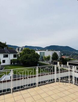 Helle 3 Zimmer Wohnung mit 2 Balkonen in Toplage am Annaberg - Baden-Baden