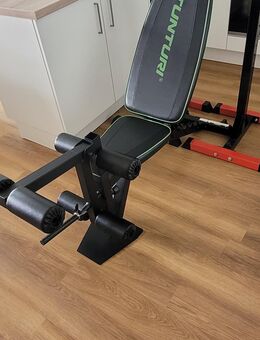 Hantelbank mit 10kg Hantelstange - Wuppertal