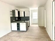 Geräumige 2-Zimmer-Neubauwohnung mit Einbauküche und Terrasse - Berlin