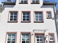 Wohnung Miethaus Rheinenhaus sehr gepflegt mit Terrasse - Speicher