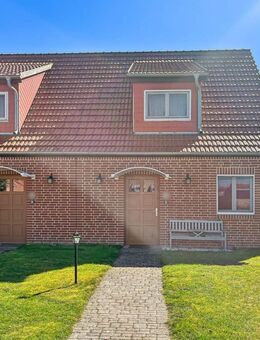 Kapitalanlage? Eigennutzung? - 3-Zimmer-Wohnung im Reihenendhausstil am Schloss in Stolpe (Usedom) - Stolpe (Usedom)