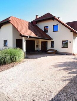 Familienidyll, ruhige Lage in schönem Wohngebiet - nur 3min zur Autobahn! - Saarwellingen