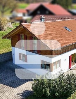 Ihre Gelegenheit: Tolles Haus mit viel Grund - Bad Birnbach