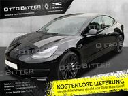 Tesla Model 3, 23 Performance Dualmotor (82kWh), Jahr 2023 - Bielefeld