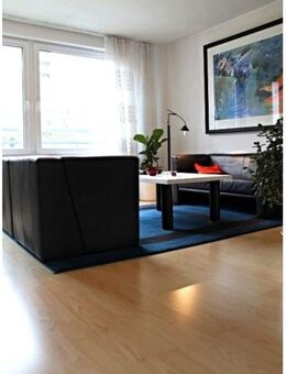 3,5 ZW mit 2 Balkonen, Bad und Gäste-WC, toller Blick in die Natur 5. OG Aufzug vorhanden - Eppstein