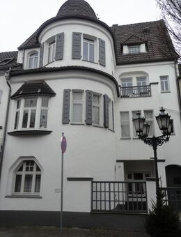 Jugendstilvilla (TOP) sanierte 3 Z.-Whg. (2. Etg.) ab 01.10.25 zu vermieten - Nettetal