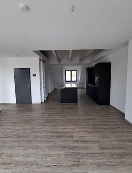 Penthouse-Feeling mit Weitblick - stilvolles Wohnen über den Dächern von Celle - Celle