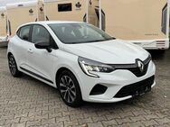 Renault Clio, Equilibre TCe 90 | |, Jahr 2023 - Wiesmoor