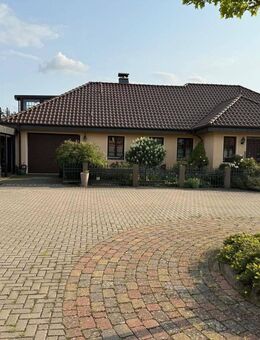 Bungalow auf großem Grundstück - Flöthe
