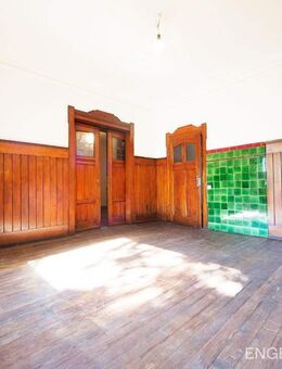 Altbauvilla aus einem vergangenen Jahrhundert auf dem Saarbrücker Rotenbühl! - Saarbrücken