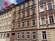 Renovierte Dachgeschosswohnung mit guter Rendite - Gera