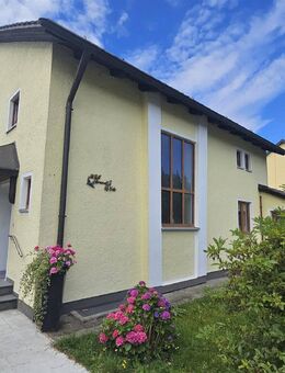 EFH mit Traumgarten in ruhiger Wohnsiedlung - Vilsbiburg