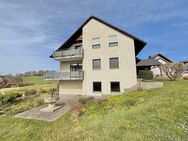 Großzügig geschnittenes Zweifamilienhaus in ruhiger Lage - Flossenbürg